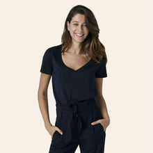 Load image into Gallery viewer, Derin V Tişört - Siyah